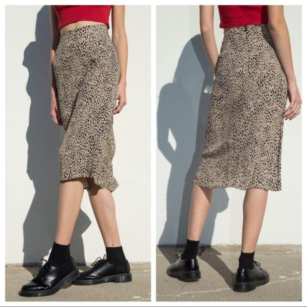 Brandy Melville leopard phoebe midi skirt
